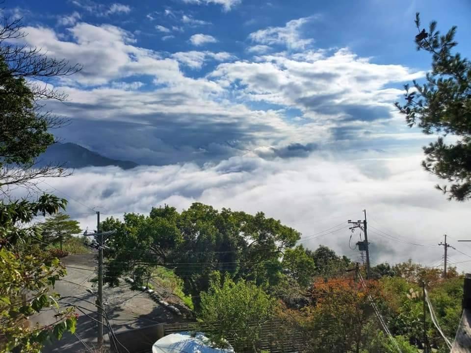 Appartamento Victoria Peak Garden Suburb Ren'ai Esterno foto
