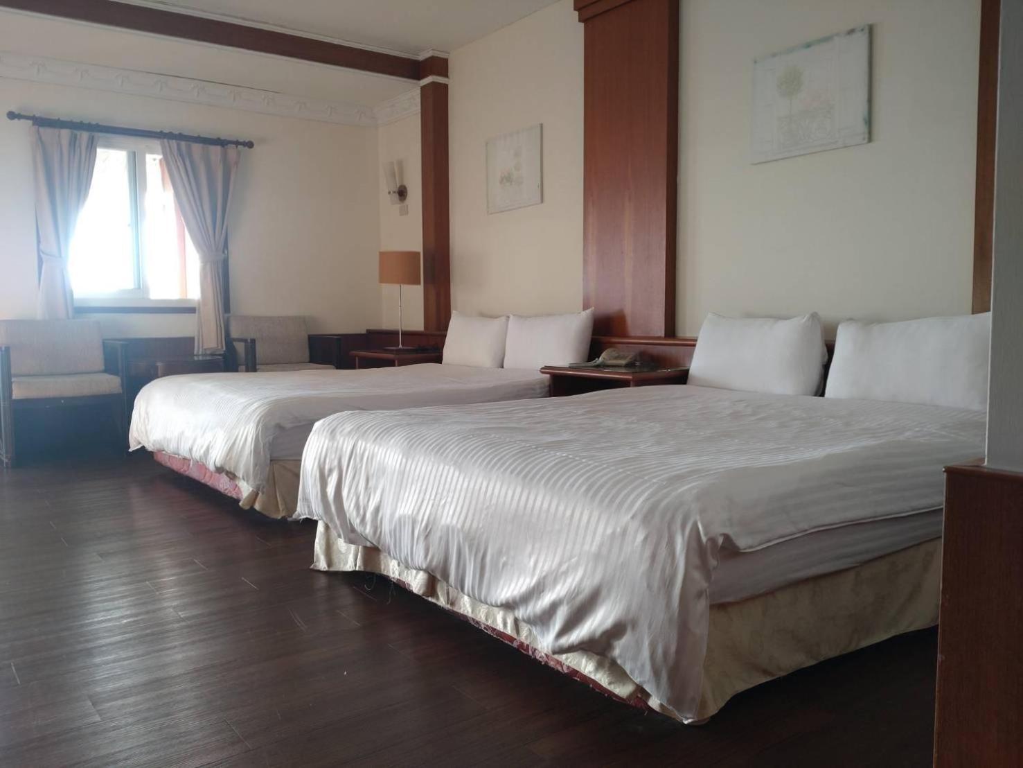 Appartamento Victoria Peak Garden Suburb Ren'ai Esterno foto
